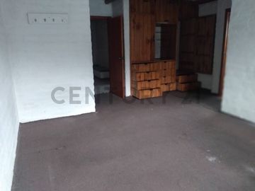 Vendo Departamento Amplio e Independiente