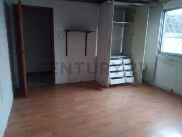 Vendo Departamento Amplio e Independiente