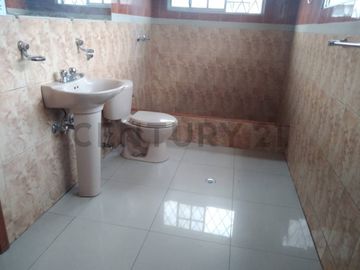 Vendo Departamento Amplio e Independiente