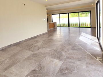 Casa en VENTA en PUNTA TIBURON