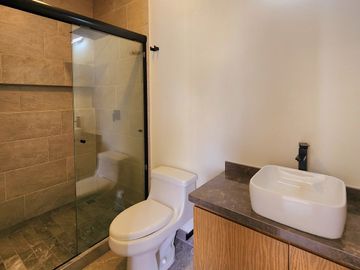 Casa en VENTA en PUNTA TIBURON