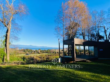 Casa con vista y acceso al Lago Ranco