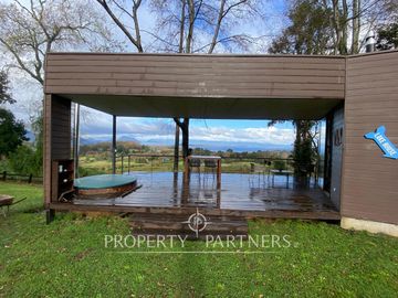 Casa con vista y acceso al Lago Ranco