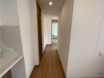 HERMOSO APARTAMENTO EN RINCONES DE LLANOGRANDE