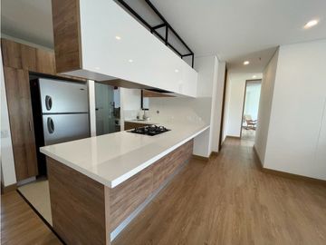 HERMOSO APARTAMENTO EN RINCONES DE LLANOGRANDE