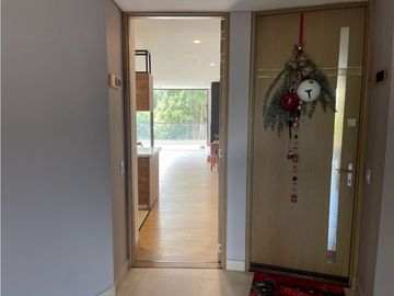 HERMOSO APARTAMENTO EN RINCONES DE LLANOGRANDE