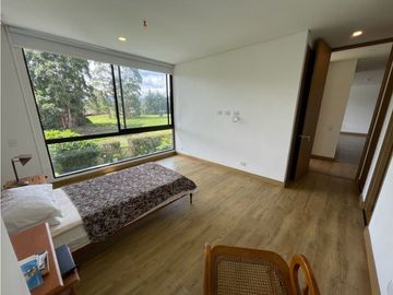 HERMOSO APARTAMENTO EN RINCONES DE LLANOGRANDE