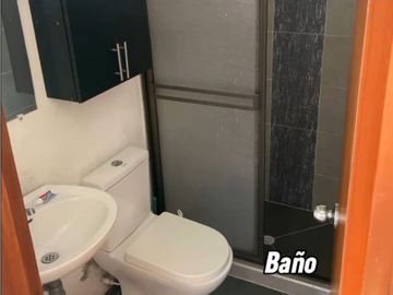 CHALET EN PUEBLO TAPAO