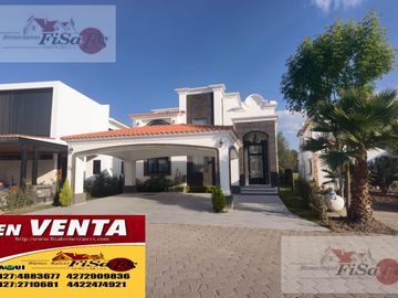 HERMOSA CASA EN VENTA Y/O RENTA