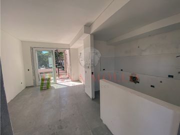 DEPARTAMENTO (15) A ESTRENAR 2 AMBIENTES CON TERRAZA - MAO I