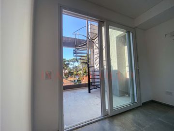 DEPARTAMENTO (15) A ESTRENAR 2 AMBIENTES CON TERRAZA - MAO I PINAMAR