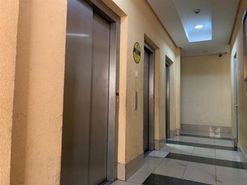 Departamento en Venta en METRO SANTA ANA
