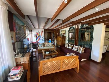 Casa en Venta en Vitacura-Clinica Alemana-Club Manquehue