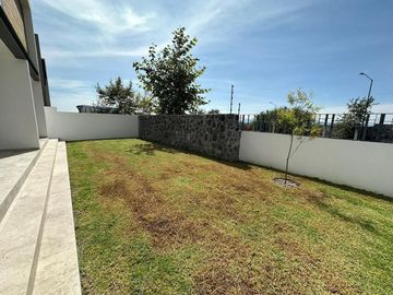 Residencia en Venta en La Espiga - ¡Diseño de Autor y Lujo!