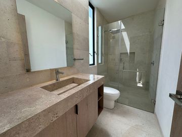 Residencia en Venta en La Espiga - ¡Diseño de Autor y Lujo!
