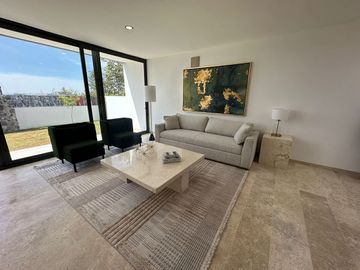 Residencia en Venta en La Espiga - ¡Diseño de Autor y Lujo!
