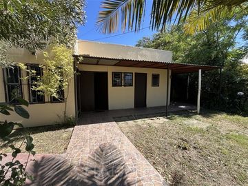 Casa en Venta en Las azucenas