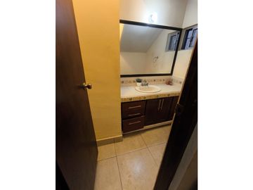 CASA EN VENTA EN ARBOLEDAS DEL MEZQUITAL. ALF