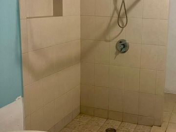 Casa de una planta en venta en Mérida, en Las Américas, 2 rec y piscina