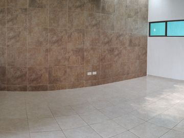 Casa de una planta en venta en Mérida, en Las Américas, 2 rec y piscina