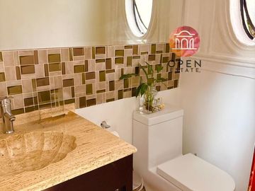 Venta Casa Oportunidad Única en Condado de Sayavedra