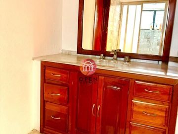Venta Casa Oportunidad Única en Condado de Sayavedra