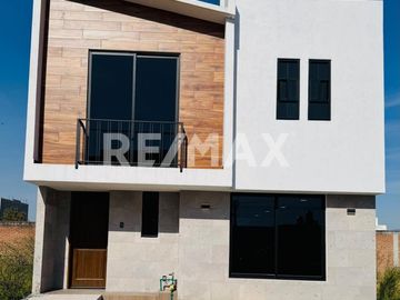 CASA EN VENTA, FRACC CASCO DE LA HDA SAN MATEO OTZACATIPAN - (3)