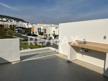 CASA EN CONDOMINIO EN RENTA  - (3)