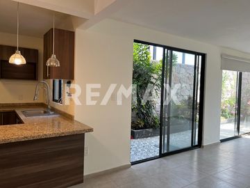 CASA EN CONDOMINIO EN RENTA  - (3)