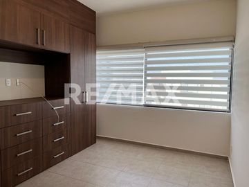 CASA EN CONDOMINIO EN RENTA  - (3)