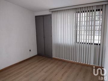 CASA EN VENTA  POR PLAZA CRISTAL Y UVP EN VILLA ENCANTADA PUEBLA