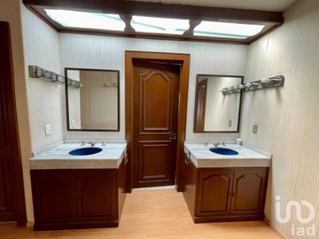 Casa en Venta en Circuito Héroes, Cd. Satélite