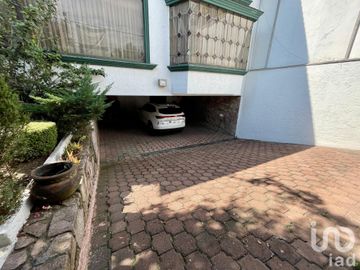 Casa en Venta en Circuito Héroes, Cd. Satélite