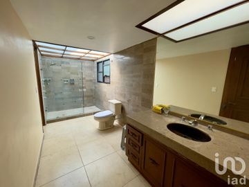 Casa en Venta en Circuito Héroes, Cd. Satélite