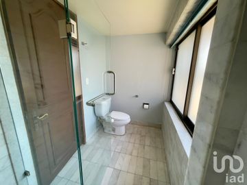 Casa en Venta en Circuito Héroes, Cd. Satélite
