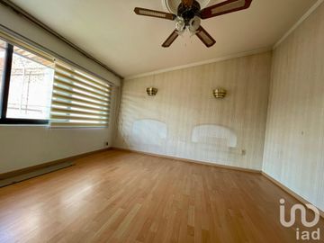 Casa en Venta en Circuito Héroes, Cd. Satélite