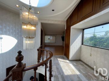 Casa en Venta en Circuito Héroes, Cd. Satélite
