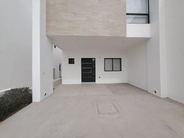 CASA EN VENTA MODELO ENCINO, EN BOSQUES, SECTOR VIÑEDOS, TORREON, COAHUILA