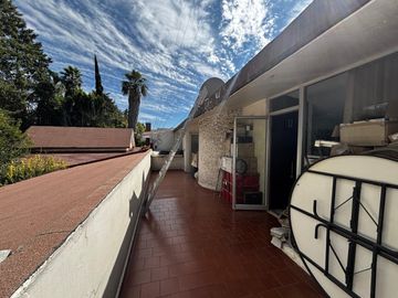 VENTA DE CASA  AV. 15 DE MAYO
