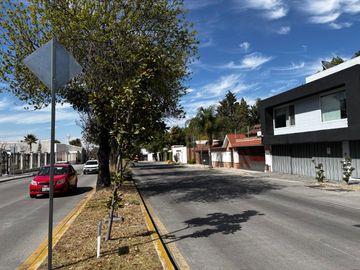 VENTA DE CASA  AV. 15 DE MAYO