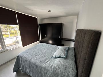 VENTA DE CASA  AV. 15 DE MAYO