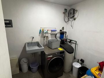 VENTA DE CASA  AV. 15 DE MAYO