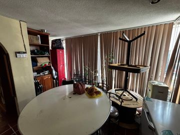 VENTA DE CASA  AV. 15 DE MAYO