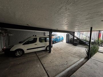 VENTA DE CASA  AV. 15 DE MAYO