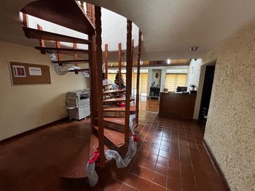 VENTA DE CASA  AV. 15 DE MAYO