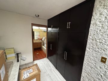 VENTA DE CASA  AV. 15 DE MAYO
