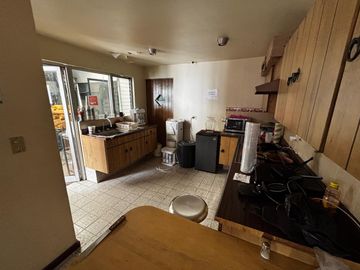 VENTA DE CASA  AV. 15 DE MAYO