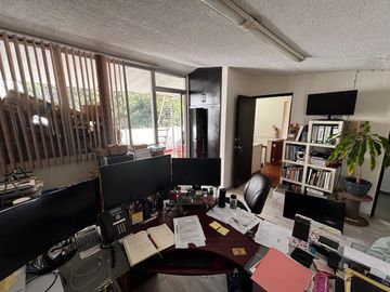 VENTA DE CASA  AV. 15 DE MAYO