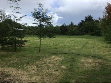 CASA EN VENTA AMPLIO TERRENO VILLARRICA