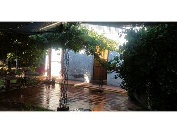 ¡Casa para remodelar en Conchalí con Jardín